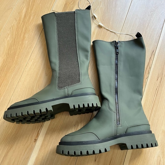 LUG SOLE RUBBERIZED BOOTS ZARA - Picture 9 of 9